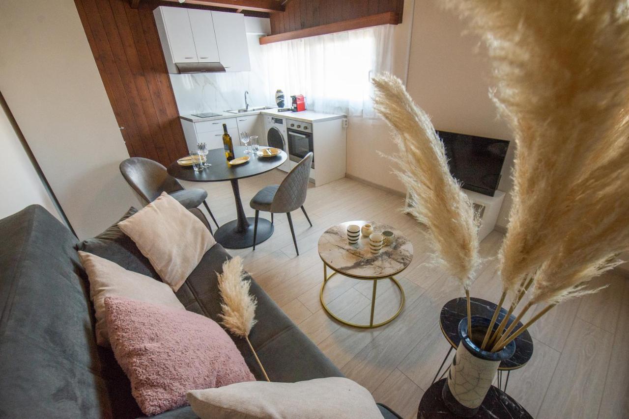 Venetian Apartments, 650M From Corfu Port Екстериор снимка